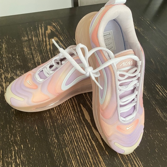 Women’s Sneakers - Picture 1 of 3